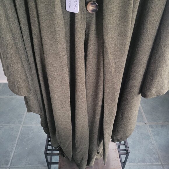 Dear Scarlett Green Knit Poncho Wrap Cape Cardigan (Size: One Size) - Picture 5 of 15